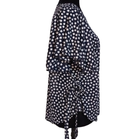 Unbranded Polka Dot Top With Side Tie And Flutter Sleeve Size Small - Picture 5 of 6